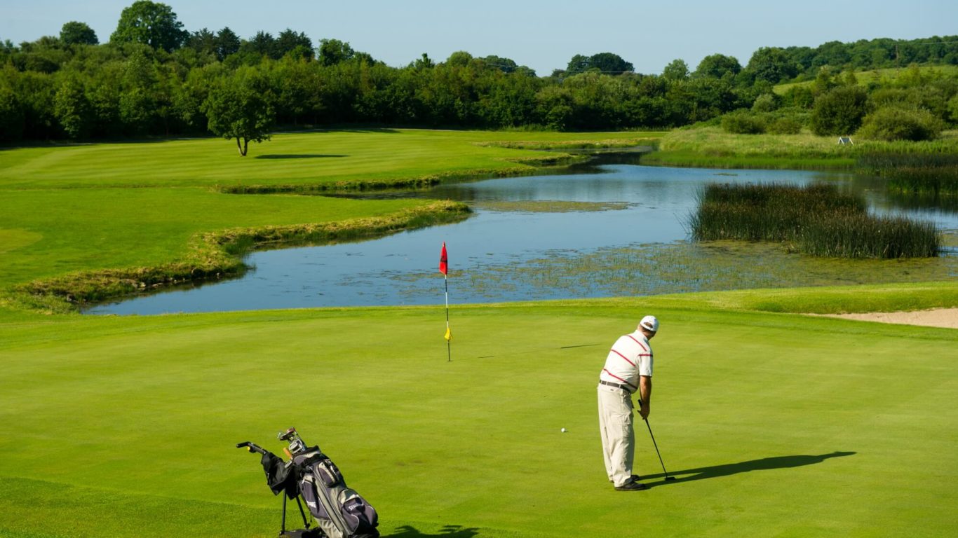 Golfing in Clare