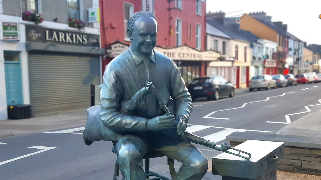 Willie Clancy Statue, Miltown Malbay, Co Clare_master